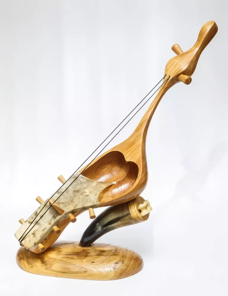 Кобз (27 фотографија): Музика гудачког музичког инструмента и мелодије Кил-Коби. Које прекомерности долазе и шта је то? Главни делови у производњи 26222_2