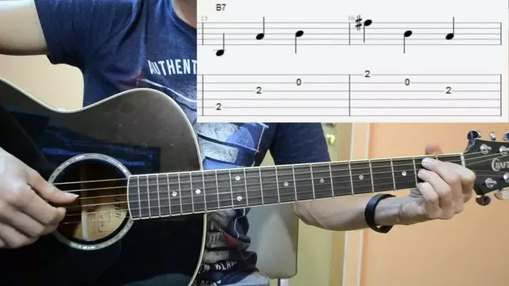 Guitarras para Fingerstyle: os mellores modelos de arriba, a altura da corda sobre o voitre. Como elixir? Tamaños de guitarras fingerstyle acústicos e outros 26232_11