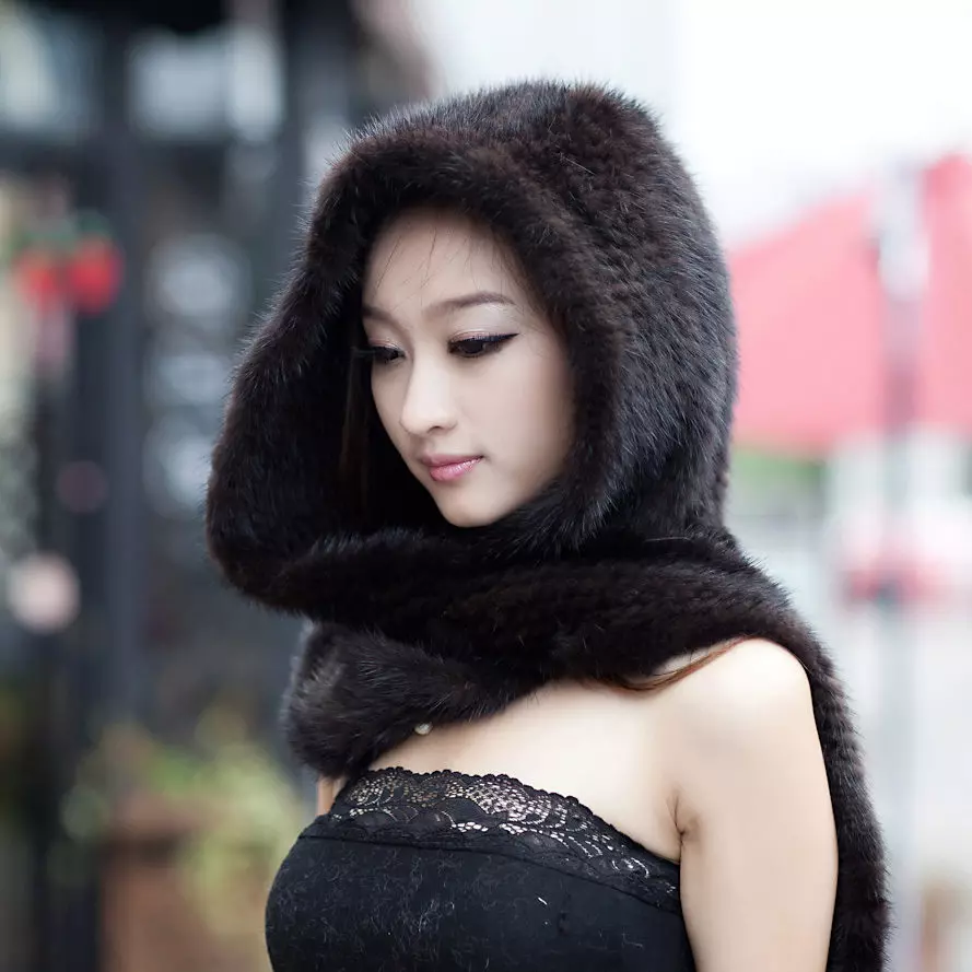 Kosyanka (99 Foto): Betapa cantik untuk mengikat pada model bulu leher, dari Mink, seorang Casman untuk kanak-kanak perempuan di Fleece, Floss, Apa yang Brazer 2623_27