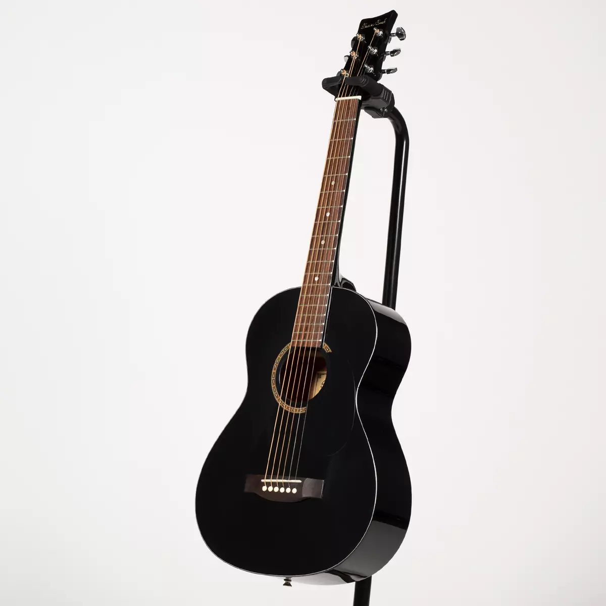 काळा गिटार: क्लासिक सहा-स्ट्रिंग आणि इतर गिटार, पांढरा आणि लाल-काळा रंग, मॅट आणि चमक 26252_4