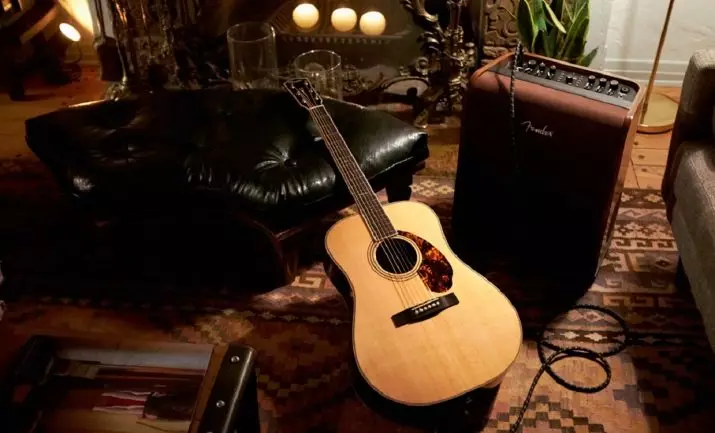 Mga Guitars sa Fender: Electro-acoustic, Bass Guitars ug Classic, Mustang ug CC-60SDES, KINABUHI SA PILI 26262_42