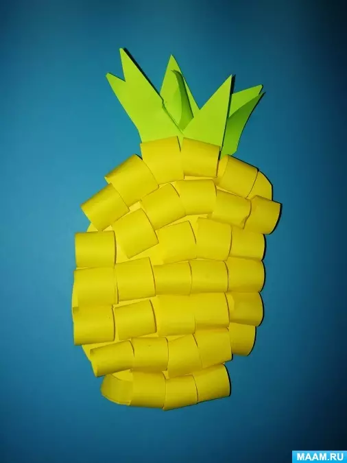 Volumetric Applique: Si për të bërë letër me ngjyrë për fëmijët kaktus dhe dardhë? Shporta dhe qershi e bëjnë vetë hap pas hapi. Pineapple, vinça dhe ide të tjera 26389_34
