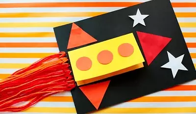 Applique za djecu 3-4 godine: obojeno raketa papira za vrtić, jednostavne zanate za djecu, zanimljive svjetlosne aplikacije 26438_24