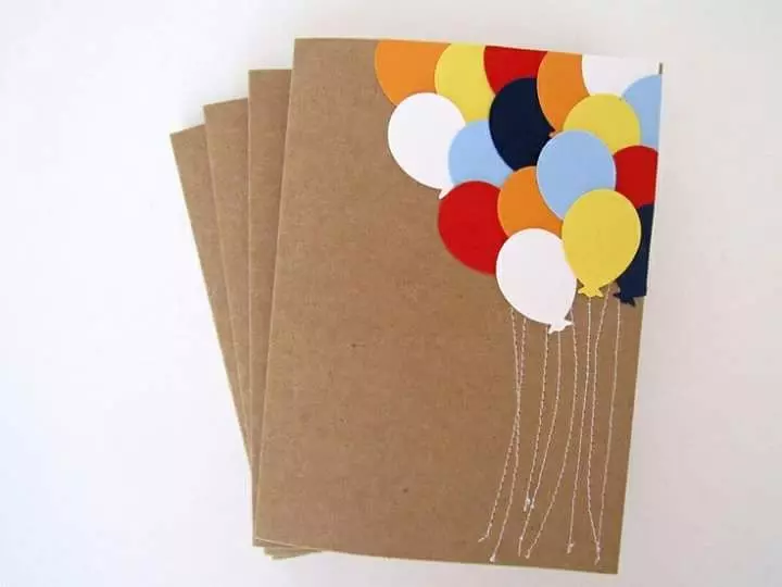 Poskaarte uit papier en karton met jou eie hande: hoe om dit te maak van gekleurde papier kinders? Pragtige poskaarte gemaak van wit geriffelde karton. Wat ander poskaarte kan gedoen word? 26483_4