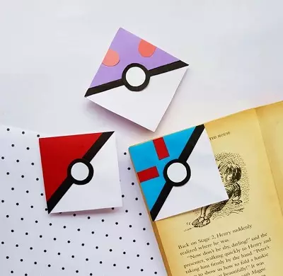 Marcaje - Corners: Cum se face Bookmarks-Origami de la hârtie pentru cărți cu propriile mâini în etape? Corner triunghiular și alte marcaje, scheme de producție 26493_4