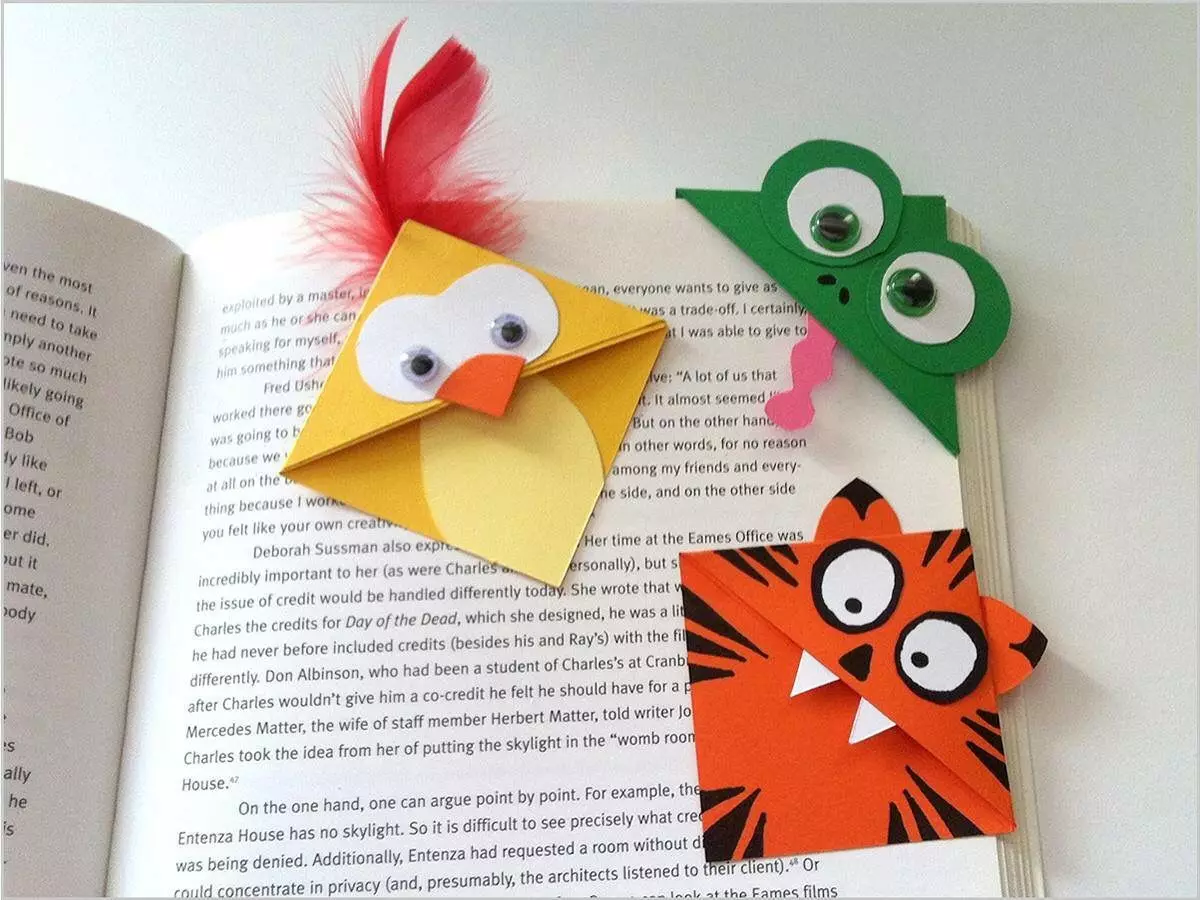 Origami Zaznamki: Kako narediti zaznamke za knjige iz papirja z lastnimi rokami? Metulji in srca, Unicorn in Cat, Chanterelle in drugi preprosti zaznamki v origami tehniki 26500_5