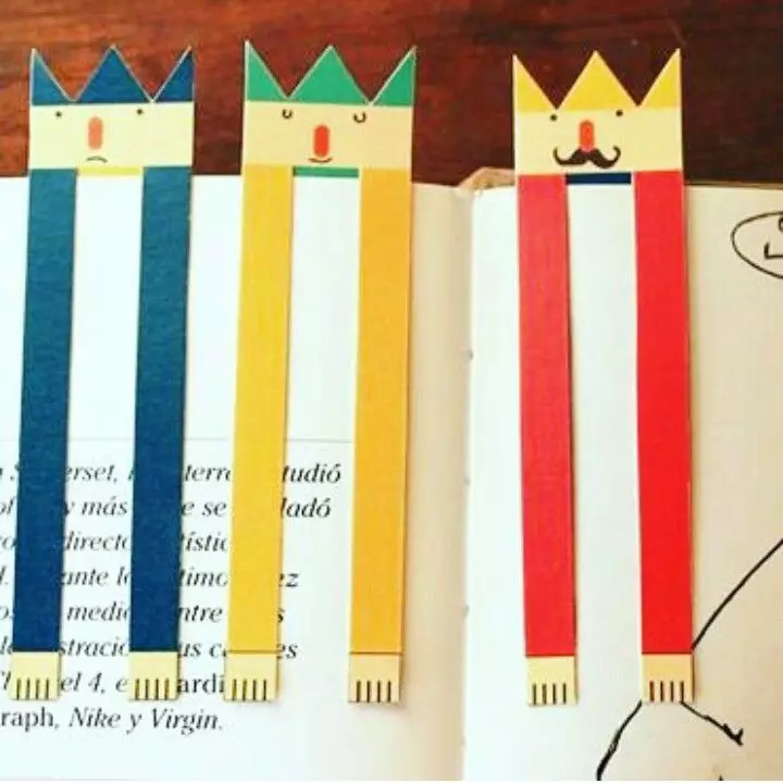 Marcadores de papelão: modelos com papel colorido para livros (livros didáticos) no grau 2, outras opções. Como você faz um bookmark simples? 26501_17