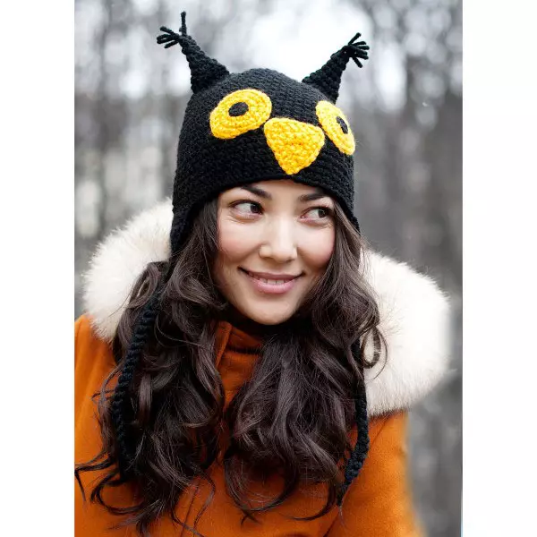 Owl Hat (35 fotos): Pirate and Sleeping Bird, White Adult Model 2650_30