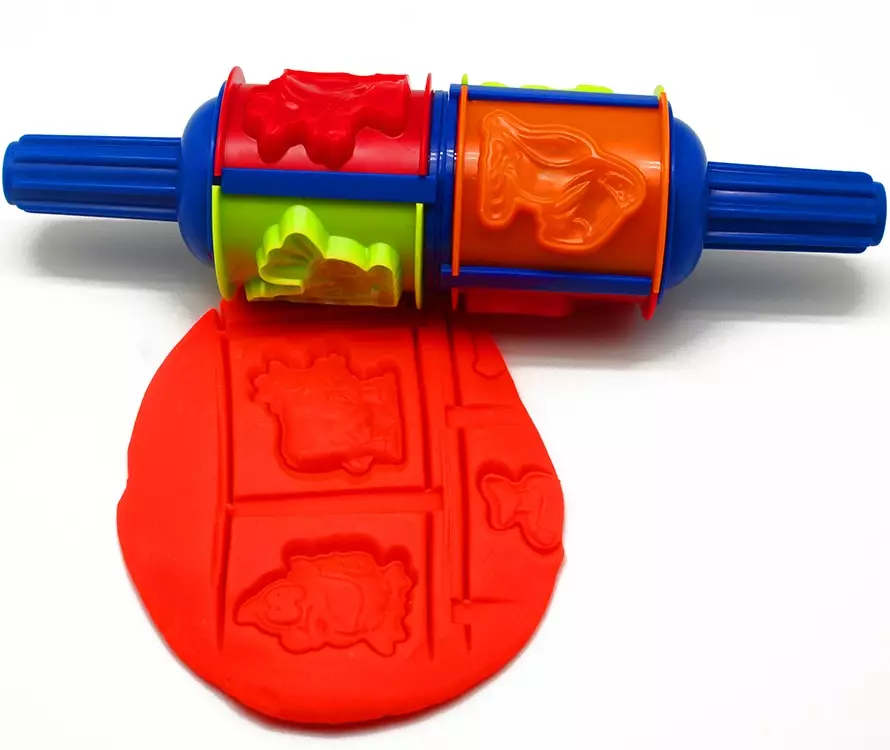 Kunsthandwerk aus Plastilin (110 Fotos): Was kannst du Kinder machen? Modellierungszahlen von Menschen. Verschiedene Spielzeuge sind Schritt für Schritt mit ihren eigenen Händen. Wie man erwachsen lerne, wunderschöne Kunsthandwerk skulpt? 26534_7