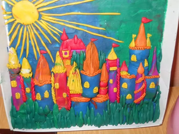 Zámek z Plastelíny: Jak udělat hromadný hrad s vlastními rukama krok za krokem? Jak to udělat na lepenku? Hrad Lrack tipy pro princeznu 26564_3