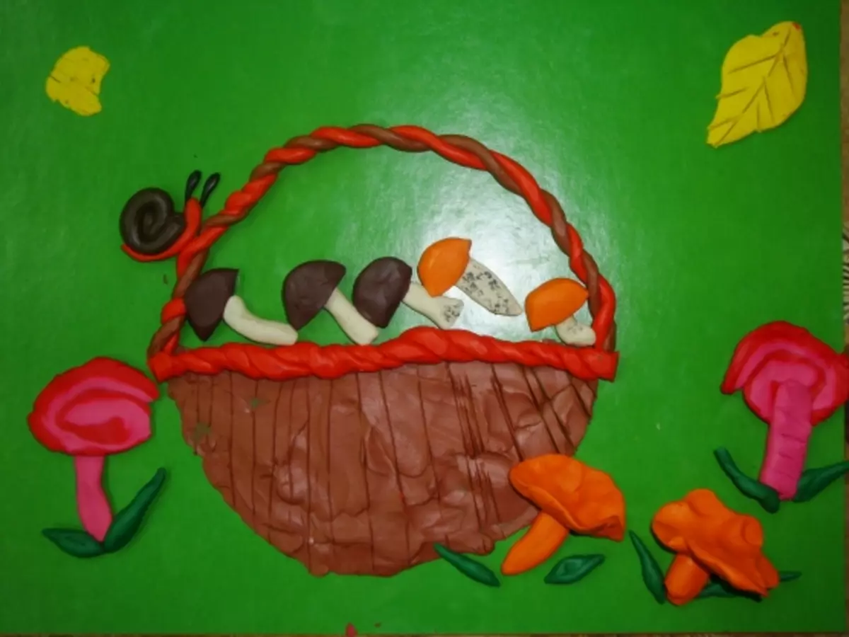 Podzimní řemesla z Plastelíny: Co vyřezávat na téma podzim do mateřské školy? Javorový list modelu a podzimní dárky s dětmi, lesy z plastelíny 26584_11