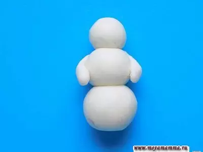 Bałwan wykonany z plasteliny: Jak zrobić na kartonie i zrobić bulwy Snowman krok po kroku dla dzieci? 26594_9