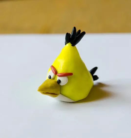 Angry Birds từ plasticine: Làm thế nào để tạo một bức tượng thẻ màu đỏ? Lepim ác ác từng bước. Làm thế nào để làm nghề thủ công khác nhau cho trẻ em? 26612_19
