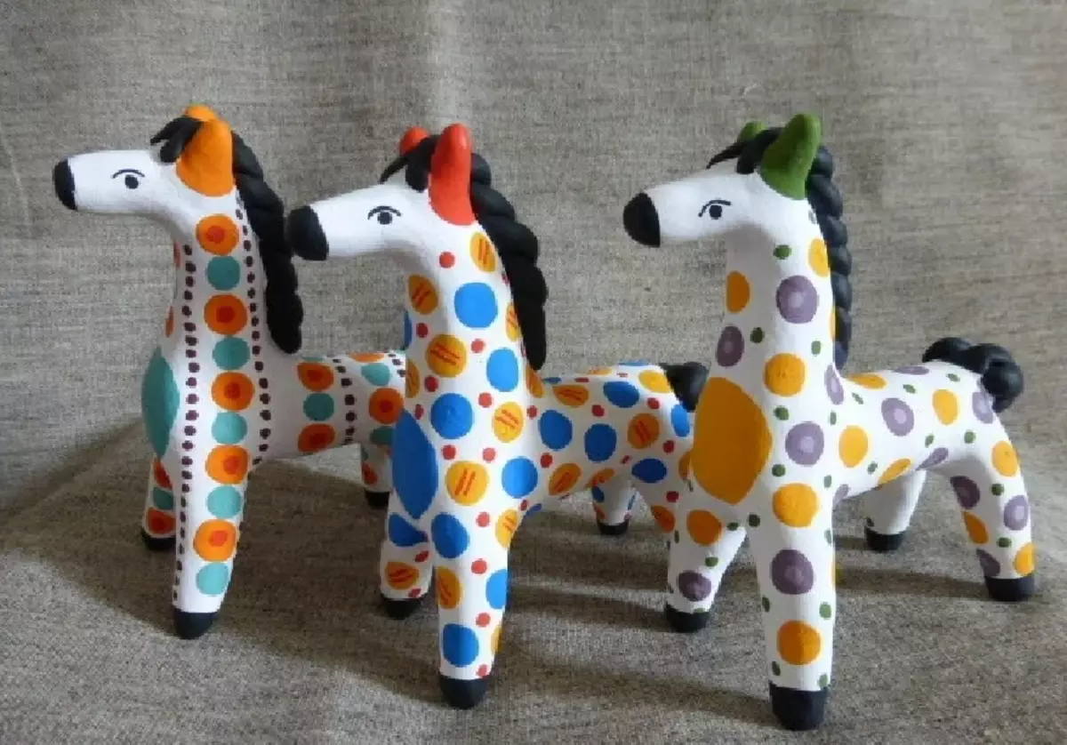 プラスティからDymkovskaya玩具（54枚）：Dymkovsky玩具に基づいてPhaoodヤギや馬、女性、鳥や明確化のアヒル、オスのひな鳥や工芸品 26613_32