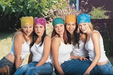 Bandana (106 ảnh): Mô hình từ Buff, với hộp sọ, đa chức năng, Bandana đỏ và đen, cho trượt tuyết, trẻ em 2662_64