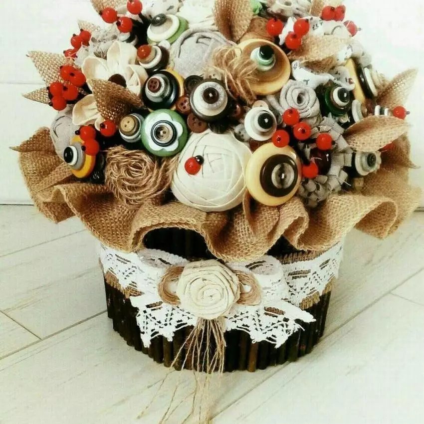 ئۆز قولى (28 سۈرەت) بىلەن قىز دوستى قىلىش Bouquets: كۈزدە napkins ۋە باشقا تېخنىك كەلگەن گۈل bouquets 26649_4