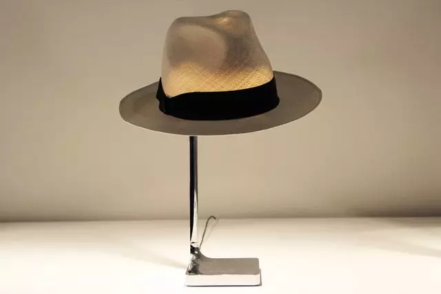 Hats kashte (82 foto): Model Channel nga kashtë 2664_77