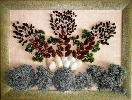 Kimbud koonuseid (58 fotot): lilled koonuseid, kimbud sügisel lehed ja koonused. Kuidas teha käsitöö samm-sammult lasteaia lasteaedade jaoks meistriklassis? 26654_57