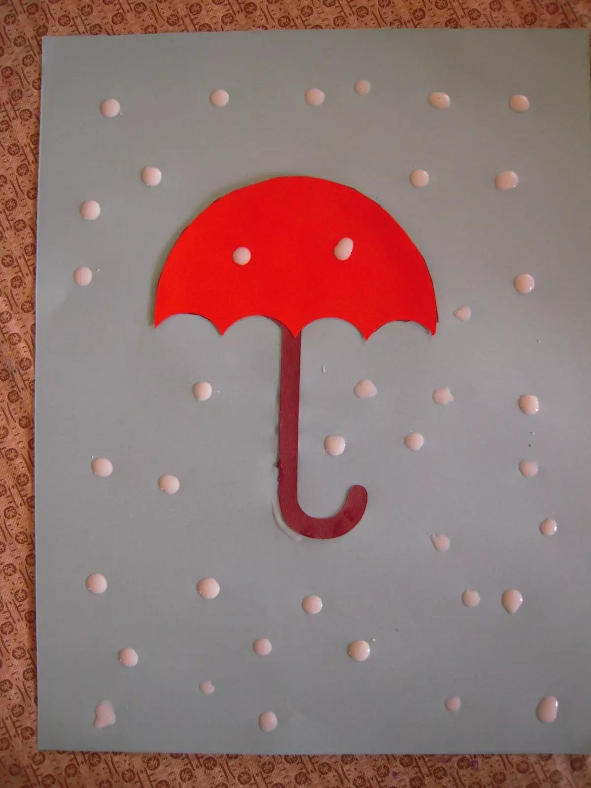 紙からのDIYの「傘」：色紙からの葉の葉からの葉と子供のための他のアプリケーションで。体積傘ステッゲー 26685_10