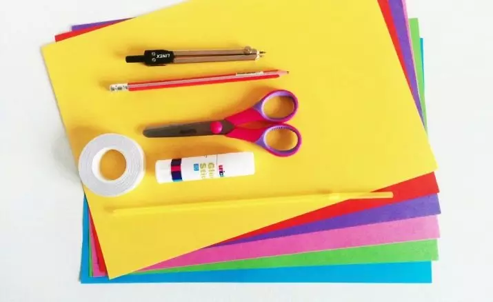 DIY «Umbrella» թղթից. Աշնանային տերեւներով գունավոր թուղթ `իրենց ձեռքերով եւ երեխաների համար այլ ծրագրերով: Ծավալային հովանոց Ստեփագա 26685_19