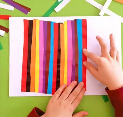 4-5岁儿童的工艺品：来自颜色和常规。一步一步一步一步这样做。说明制造其他工艺品 26702_30