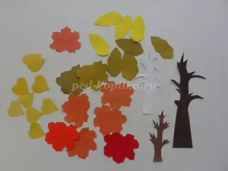Аплікації «Осінній ліс»: з кольорового паперу і листя. Об'ємна аплікація на тему «Осінь» і обривності, для малюків і дітей 6-7 років 26746_34