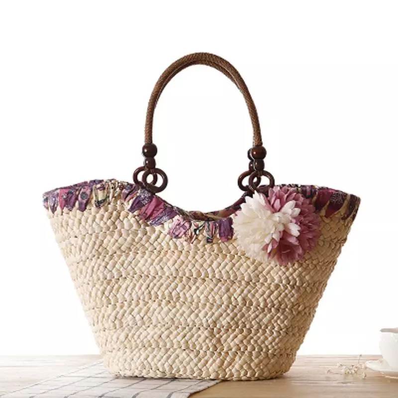 Kulîlkên Wicker (74 wêne): Modelên di forma baskek wicker de 2679_45