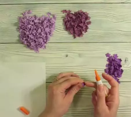 Lilac iz pene: kako da se sami napravite na korak po korak glavna klasa sa predlošcima? Proizvodnja cvijeća iz marshmallow i ostalog Phoamira 26853_14