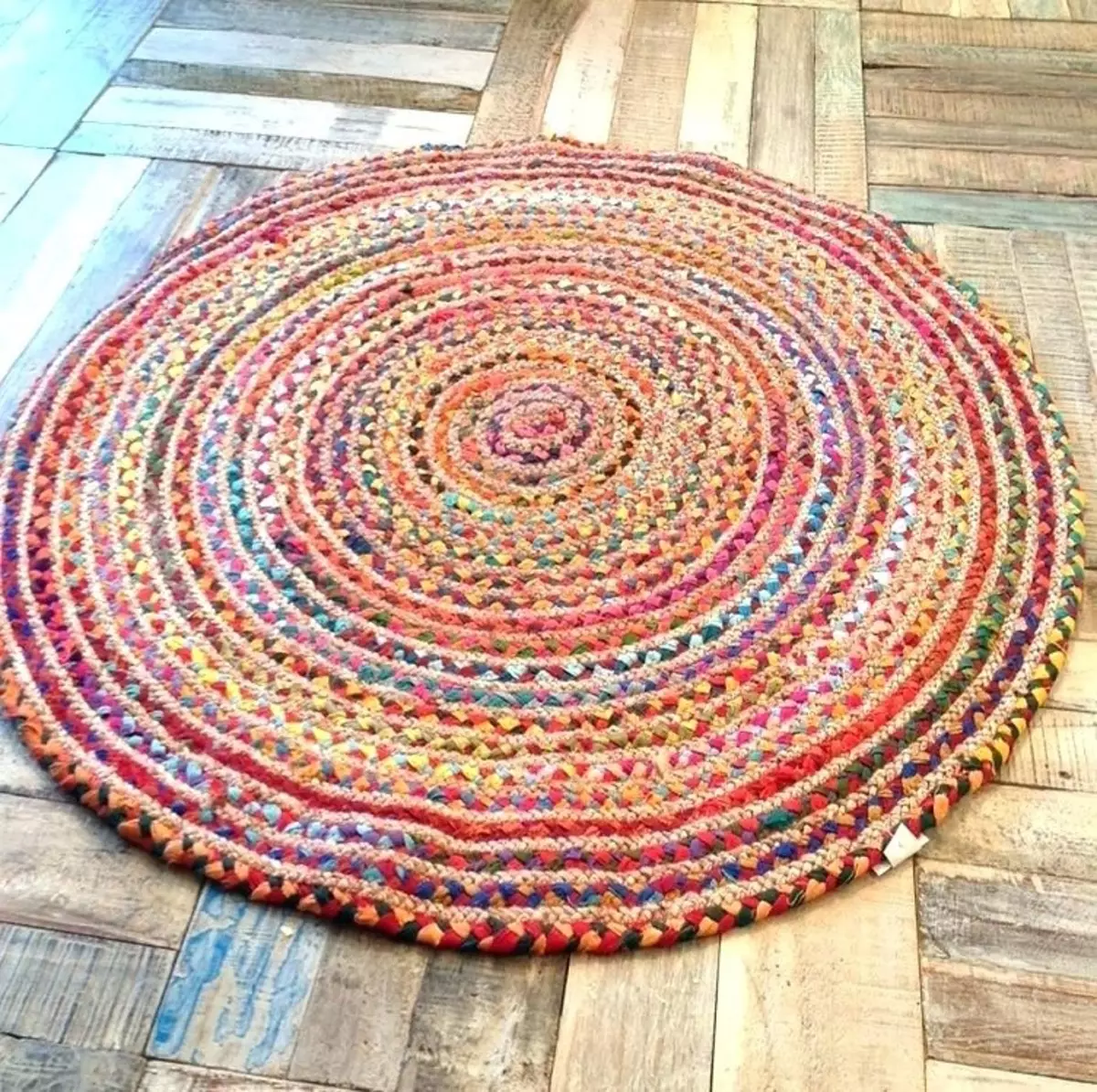 Karpet Jute dengan tangannya sendiri: metode dan skema karpet rajut dari crochet benang dan jarum rajut. Kelas utama untuk pemula 26905_47