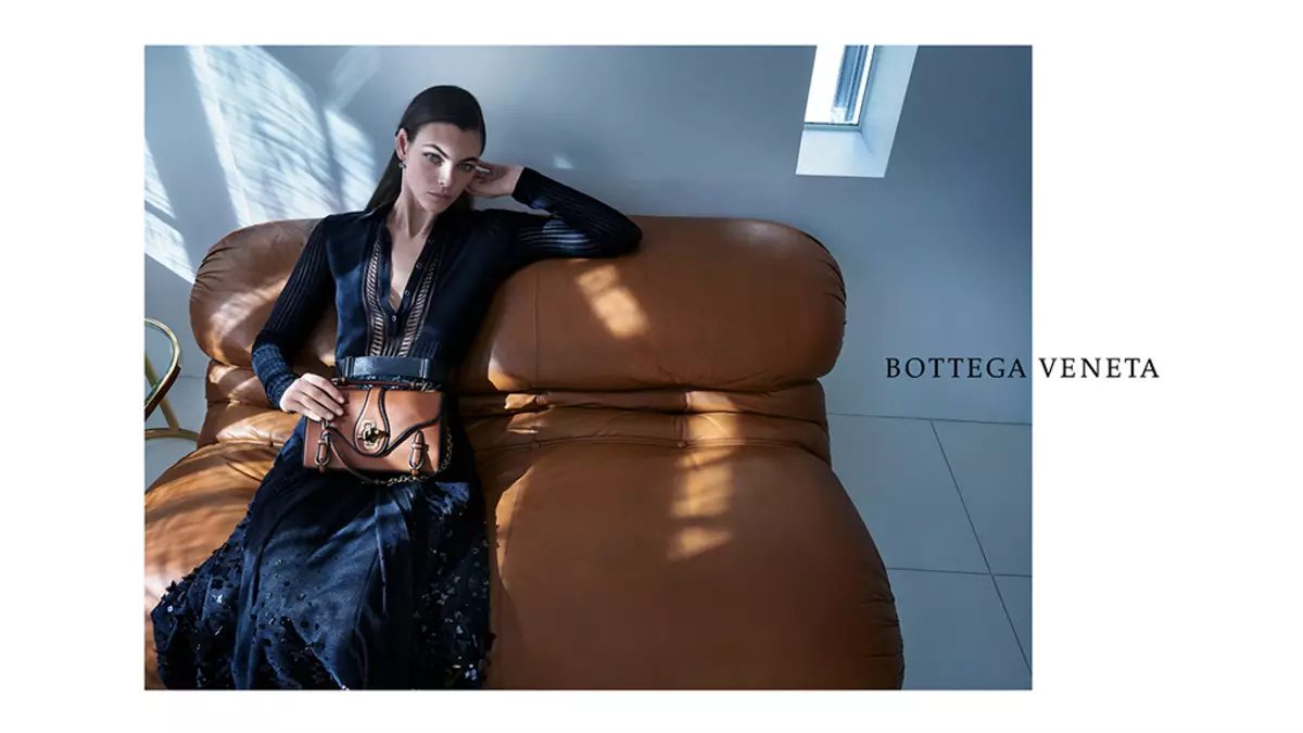 Bags Bottega Veneta (65 photos): Women's fashion clutches, bags bags and via shoulder 2690_10