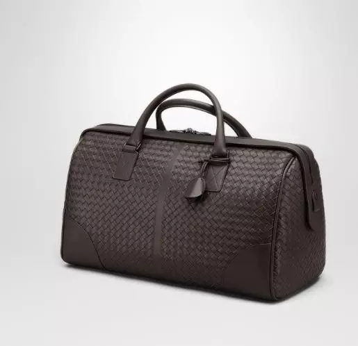 Çantalar Bottega Veneta (65 şəkil): Qadın moda debriyajları, çantalar çantaları və çiyin vasitəsilə 2690_46