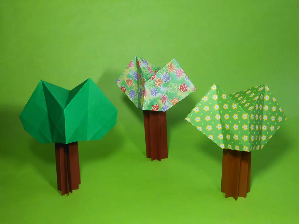 Origami“树”：如何根据该计划与儿童从纸张中发出纸张？ 4-5和6-7岁儿童的体积折纸，成人选择 26929_6