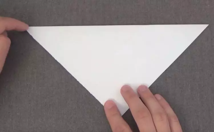 Origami fyrir leikskóla: Auðvelt einföld skref fyrir skref. Samgöngur og ávextir, önnur pappír Origami fyrir leikskóla börn 26930_11