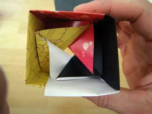 Kast-Origami 