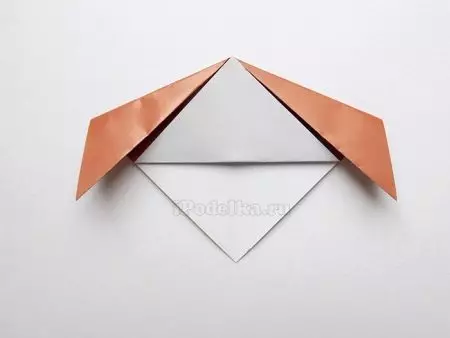 Origami van gekleurd papier: Hoe maak je bloemen van dubbelzijdig papier met je eigen handen? Ambachten voor kinderen, lichte modellen van eenzijdig papier 26933_8