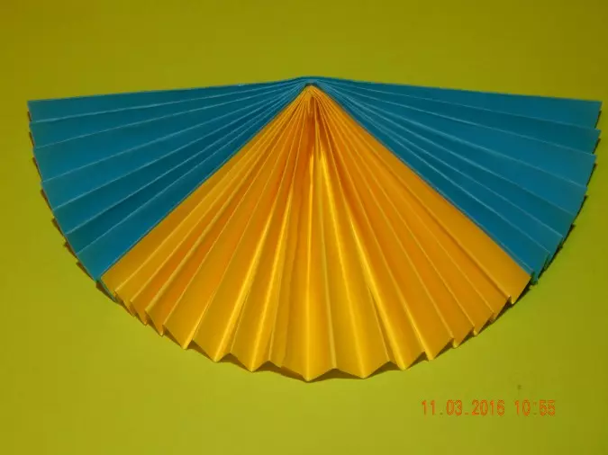 “Maslenitsa”Origami：来自儿童纸的工艺品。模块化，体积和其他折纸自己做到了 26940_15