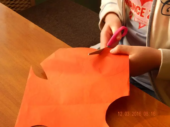 “Maslenitsa”Origami：来自儿童纸的工艺品。模块化，体积和其他折纸自己做到了 26940_23