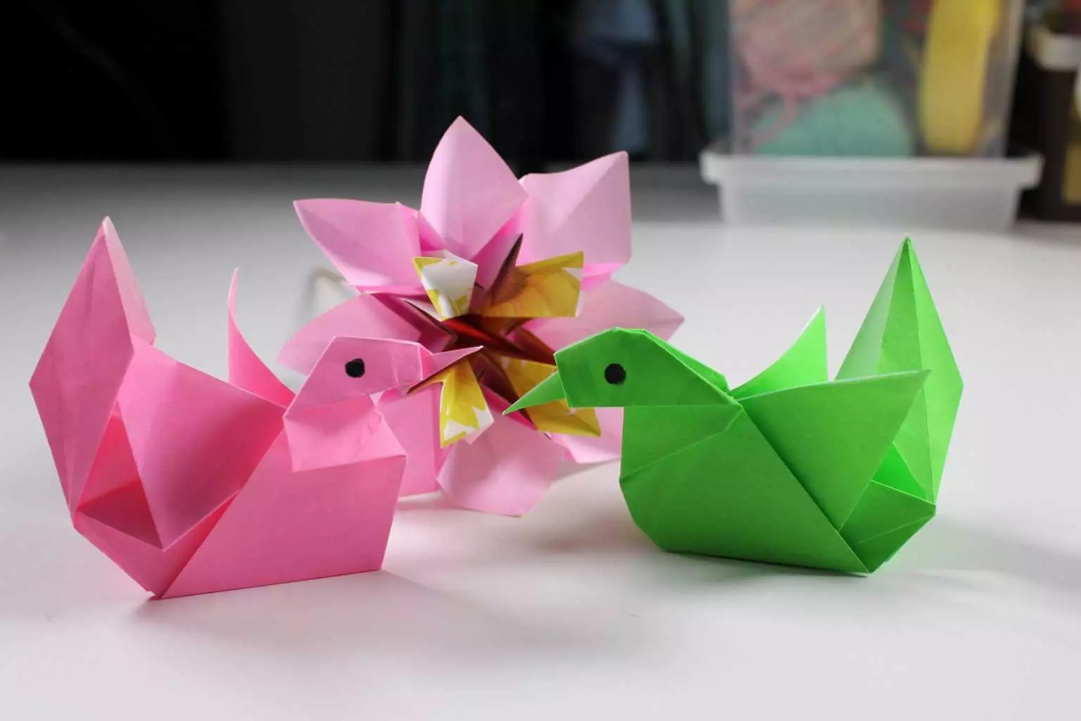 Origami (97 fotos) Què és? Figures de 8 a full tètrada març. Tipus d'art japonès de l'plegat de paper artesanal a partir. Com fer formes diferents? 26950_20