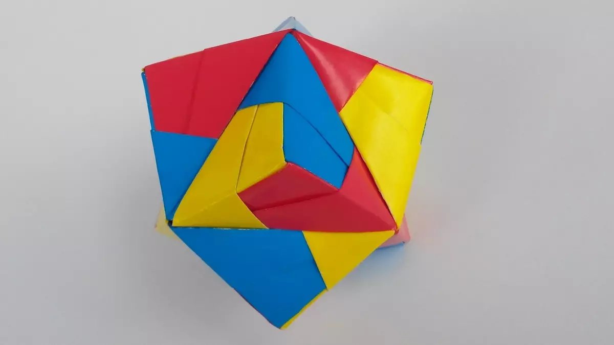 Origami (97 mafoto): Chii icho? Manhamba naKurume 8 yebhuku rekunyorera. Mhando dzeJapan Art Folding mapepa mapepa. Maitiro Ekuita Zvakasiyana Nhamba? 26950_76