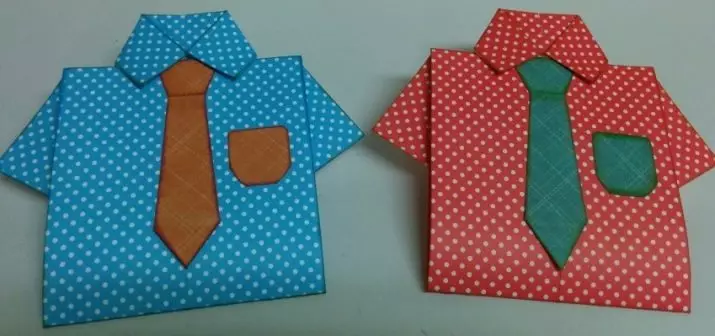折り紙「タイとシャツ」：子供のための紙の折り紙の段階的なデザイン。どのようにお父さんへの贈り物として、2月23日にステップバイステップの手順にはがきを作るには？ 26952_34