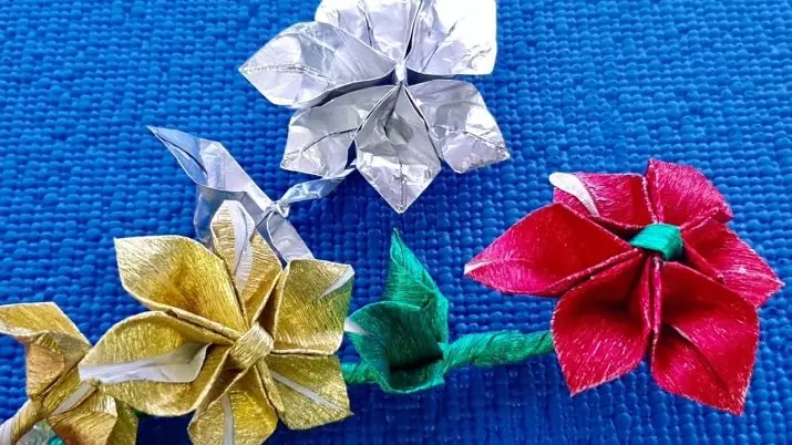 Papel para origami (27 fotos): ¿Qué es lo que parece y lo que se necesita para la creatividad? Lo que es diferente de la habitual y que mejor es adecuado para la densidad? 26955_10