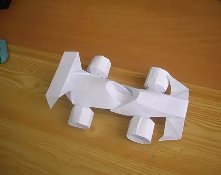 Akwụkwọ maka origami (27 foto): Gịnị ka ọ dị ka na ihe achọrọ maka okike? Kedu ihe dị iche na mbụ na nke ka mma ọ dị mma maka njupụta? 26955_24