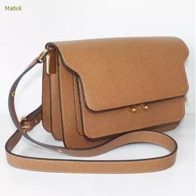 Mattioli bag (63 litrato): babaye nga modelo gikan sa uso nga lig-on 2695_13