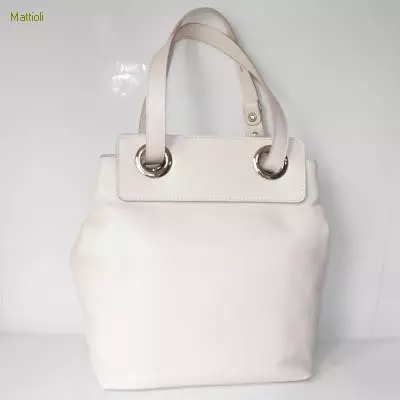 Mattioli bag (63 litrato): babaye nga modelo gikan sa uso nga lig-on 2695_26