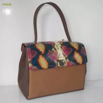 Mattioli bag (63 litrato): babaye nga modelo gikan sa uso nga lig-on 2695_52