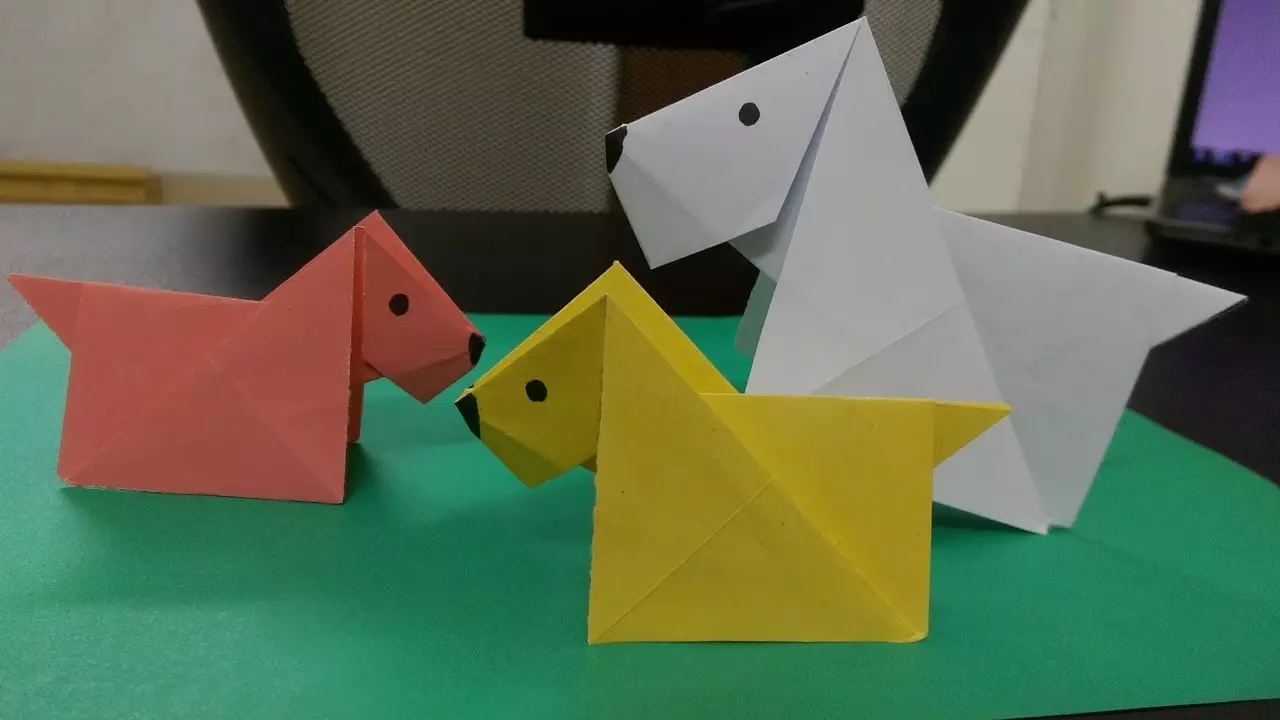 Giấy Origami cho trẻ em 7-8 tuổi: Đề án đơn giản cho bé trai và bé gái. Làm thế nào để làm cho origami tự làm trong giai đoạn? 26984_21