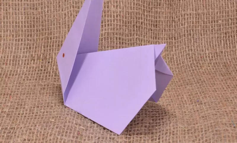 origami Páipéar do pháistí 7-8 bliana d'aois: Scéimeanna Simplí do bhuachaillí agus cailíní. Conas a dhéanamh a dhéanamh origami leat féin i gcéimeanna? 26984_40