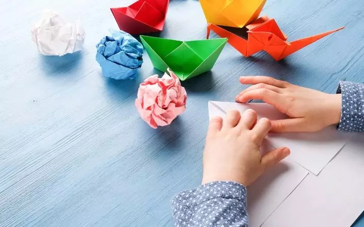 Origami papieru dla dzieci 7-8 lat: Proste schematy dla chłopców i dziewcząt. Jak sprawić, by Origami zrobi to sam etapy? 26984_8