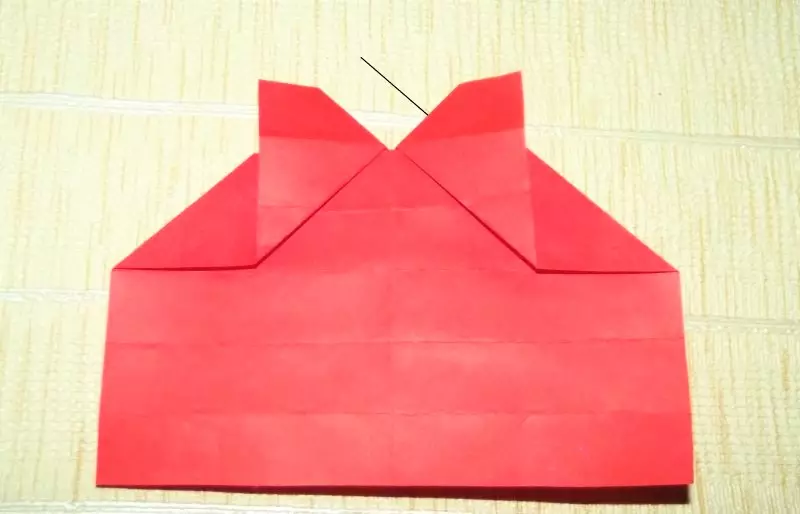 Origami for jenter: Hvordan lage dem fra papir for barn 6-10 år gammel? Ordninger av forskjellige håndverk. Hvordan lage dekorasjoner stadier? 26985_6