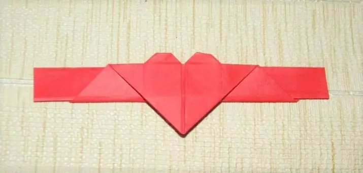 Origami ji bo keçan: çawa ji wan re bikin ji kaxezên ji bo zarokên 6-10 salî? Schemes ji crafts cuda. How to make xemlên qonaxên? 26985_8